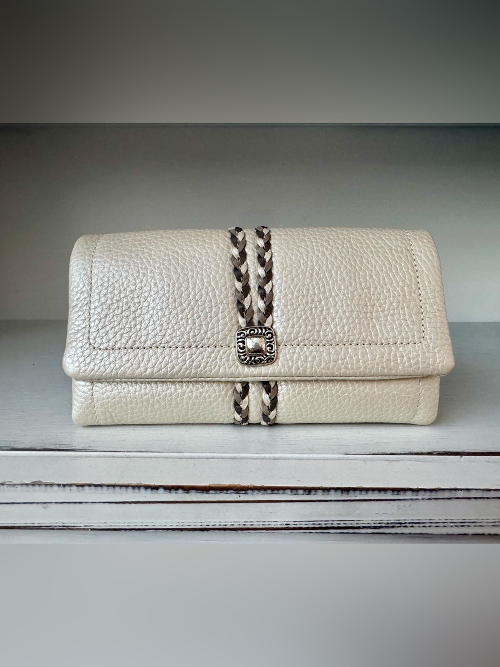 NWT Brighton Barbados Trifold Large Wallet Off White Pearl